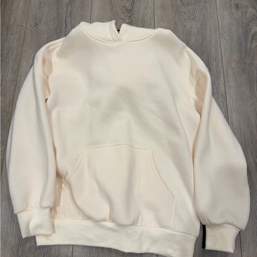 Cream Hoodie and sweat set